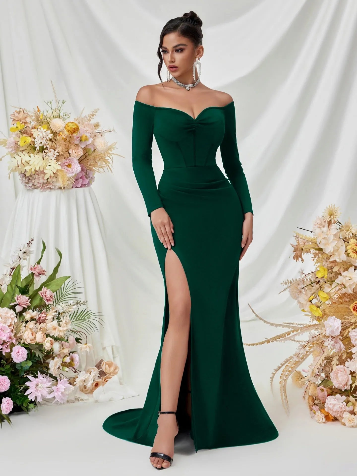 Elegant Mermaid Off-Shoulder Long Sleeve Glamorous Forest Green Floor-Length Prom Dress Women's Gown