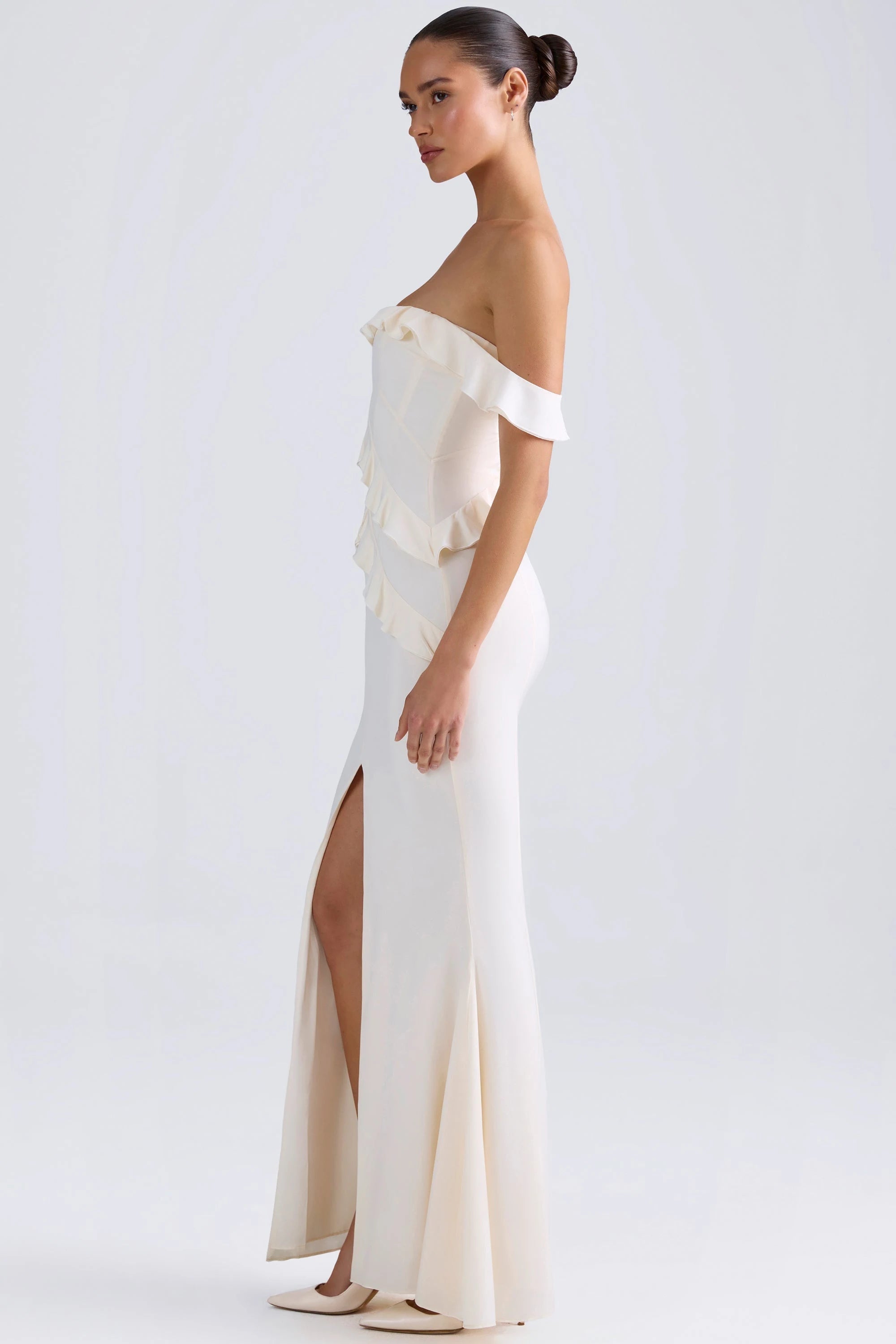 Elegant Mermaid Off-Shoulder Ruffled Chic Slit Ivory Floor-Length Prom Gown