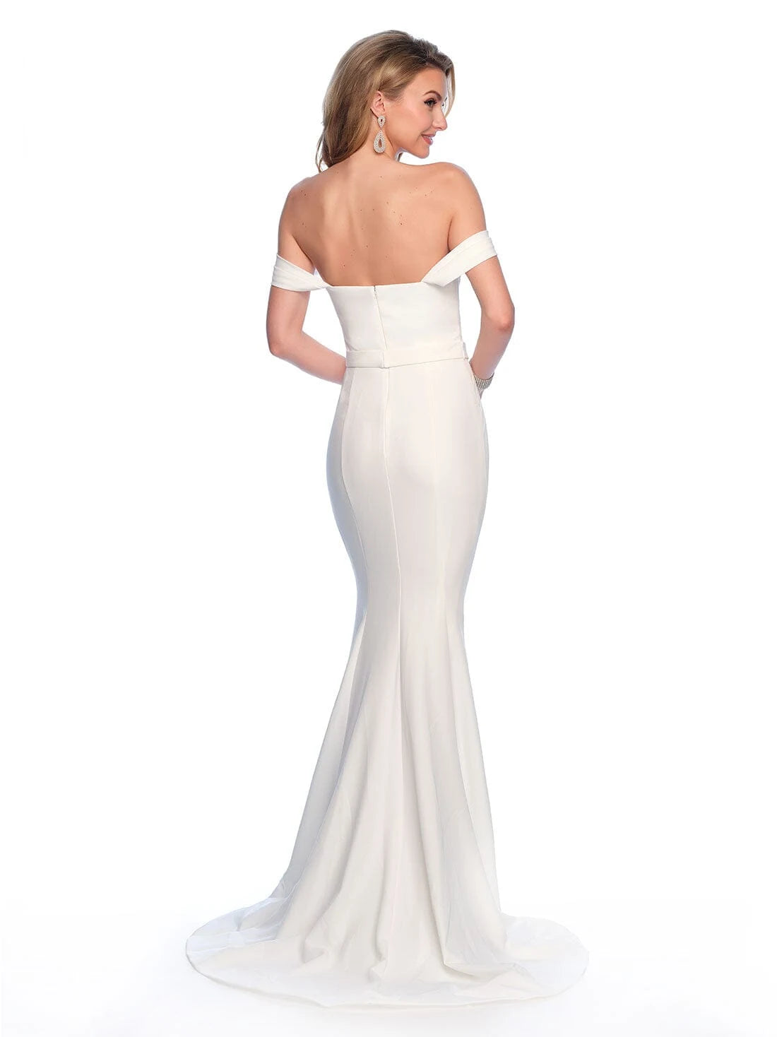Elegant Mermaid Off-Shoulder Sweetheart Glamorous Ivory Floor-Length Women's Prom Gown