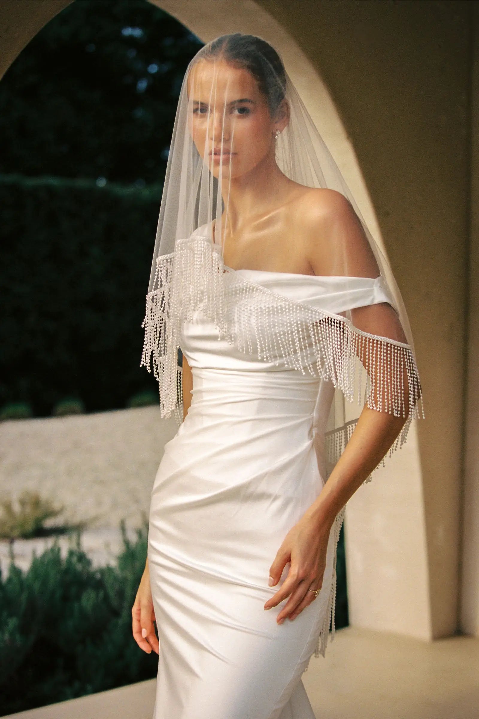 Elegant Mermaid One-Shoulder Draped Glamorous Ivory Floor-Length Wedding Dresses Brides Gown