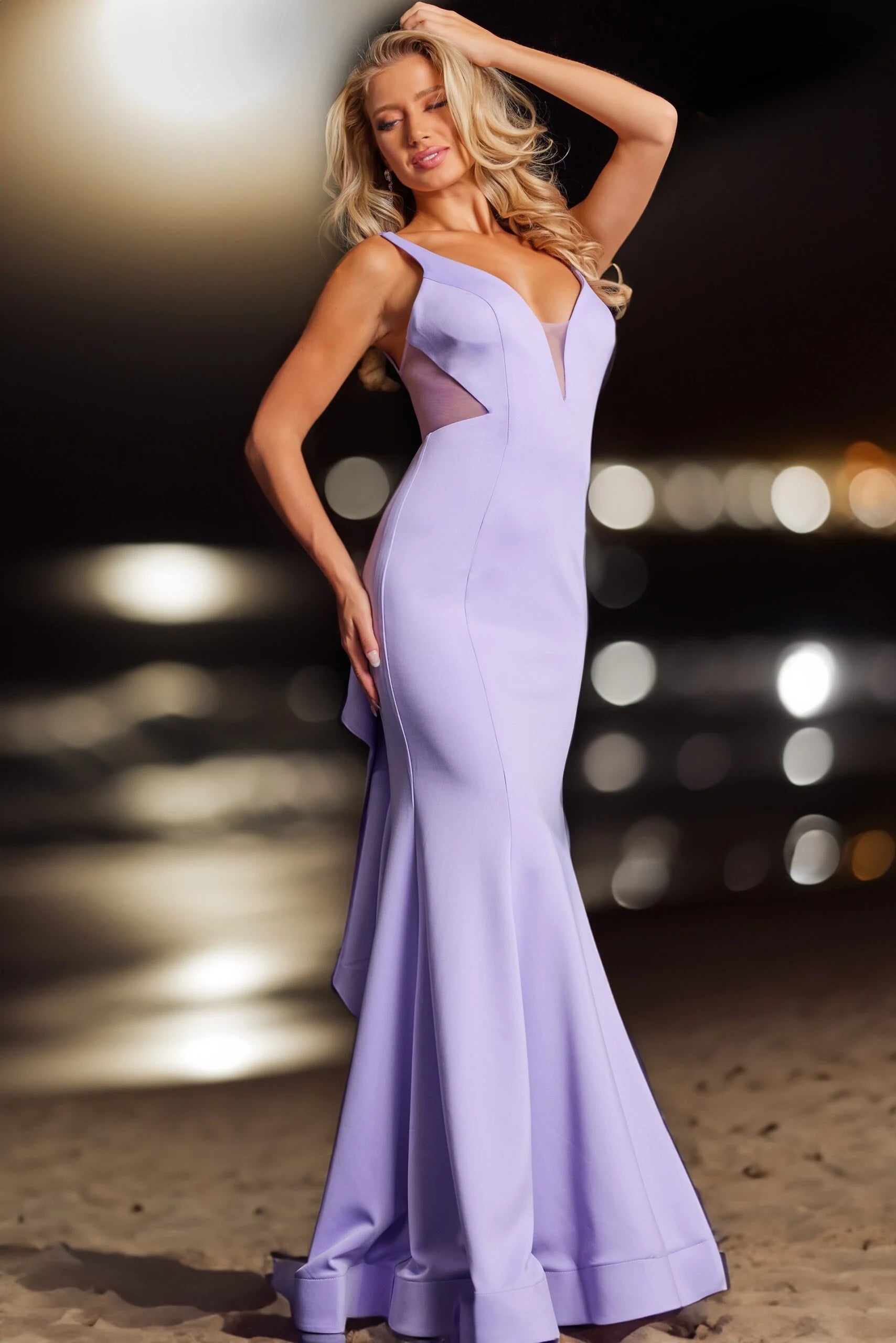 Elegant Mermaid Plunge V-Neck Sleeveless Ruffled Mesh Lavender Long Prom Dress