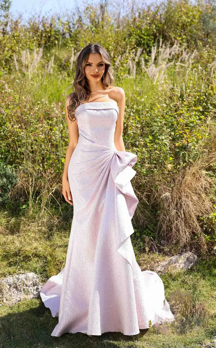 Elegant Mermaid Strapless Ruffled Textured Lavender Floor-Length Prom Gown