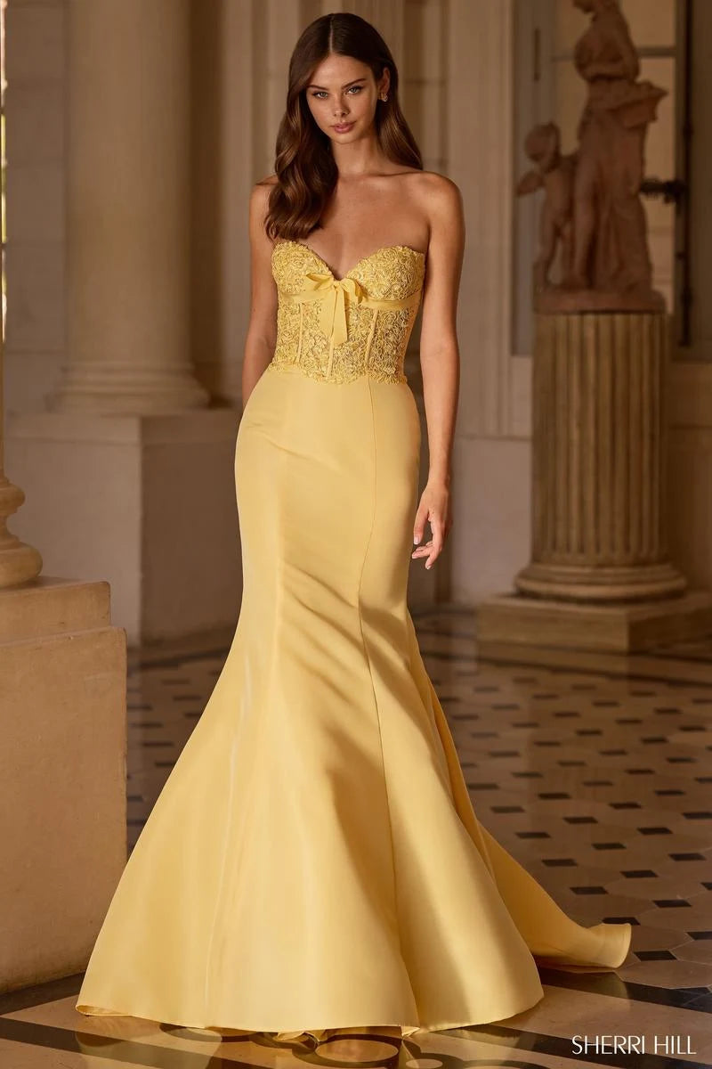 Elegant Mermaid Sweetheart Sleeveless Corset Bow Yellow Floor-Length Prom Gown