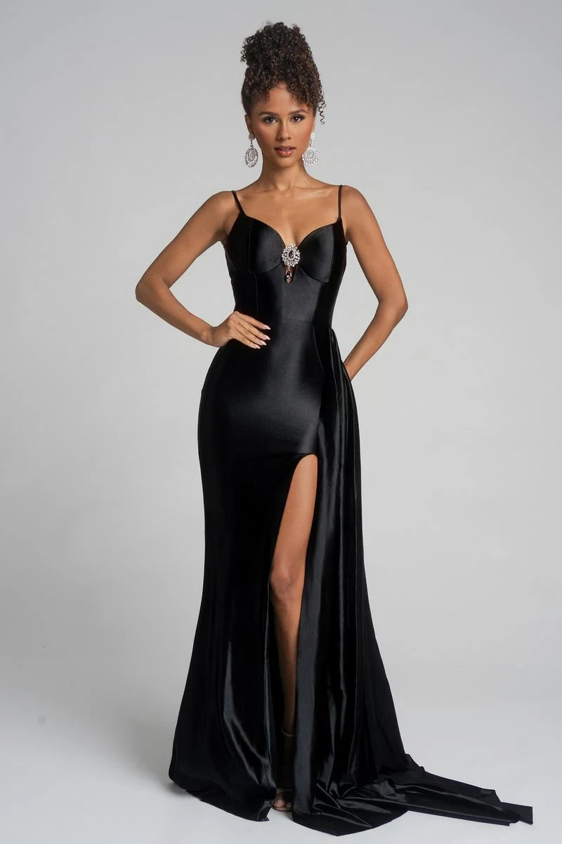Elegant Mermaid Sweetheart Sleeveless High Slit Black Floor-Length Prom Dress for Women