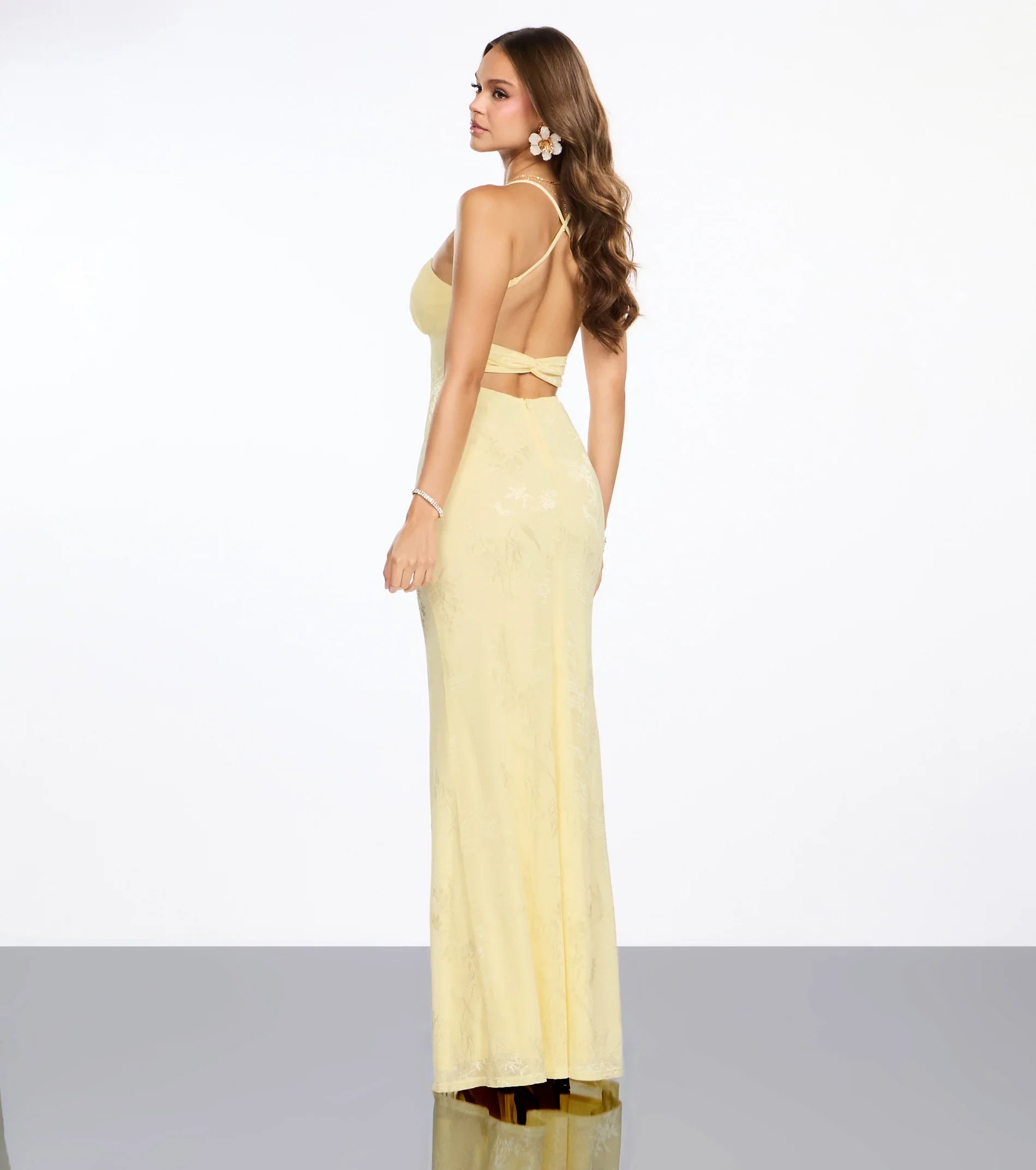 Elegant Mermaid Sweetheart Sleeveless Jacquard Pale Yellow Maxi Prom Dress Women