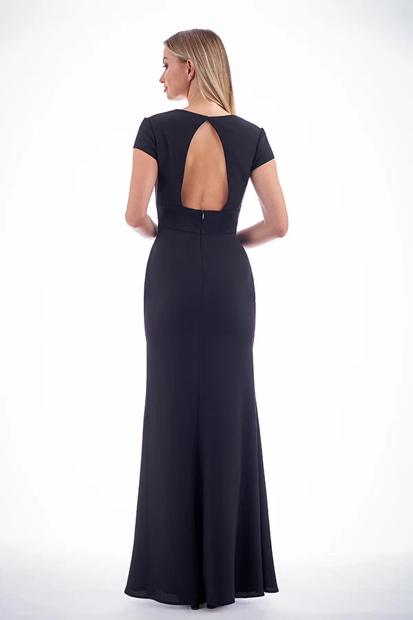 Elegant Mermaid V-Neck Cap Sleeve Backless Chic Black Floor-Length Prom Gown