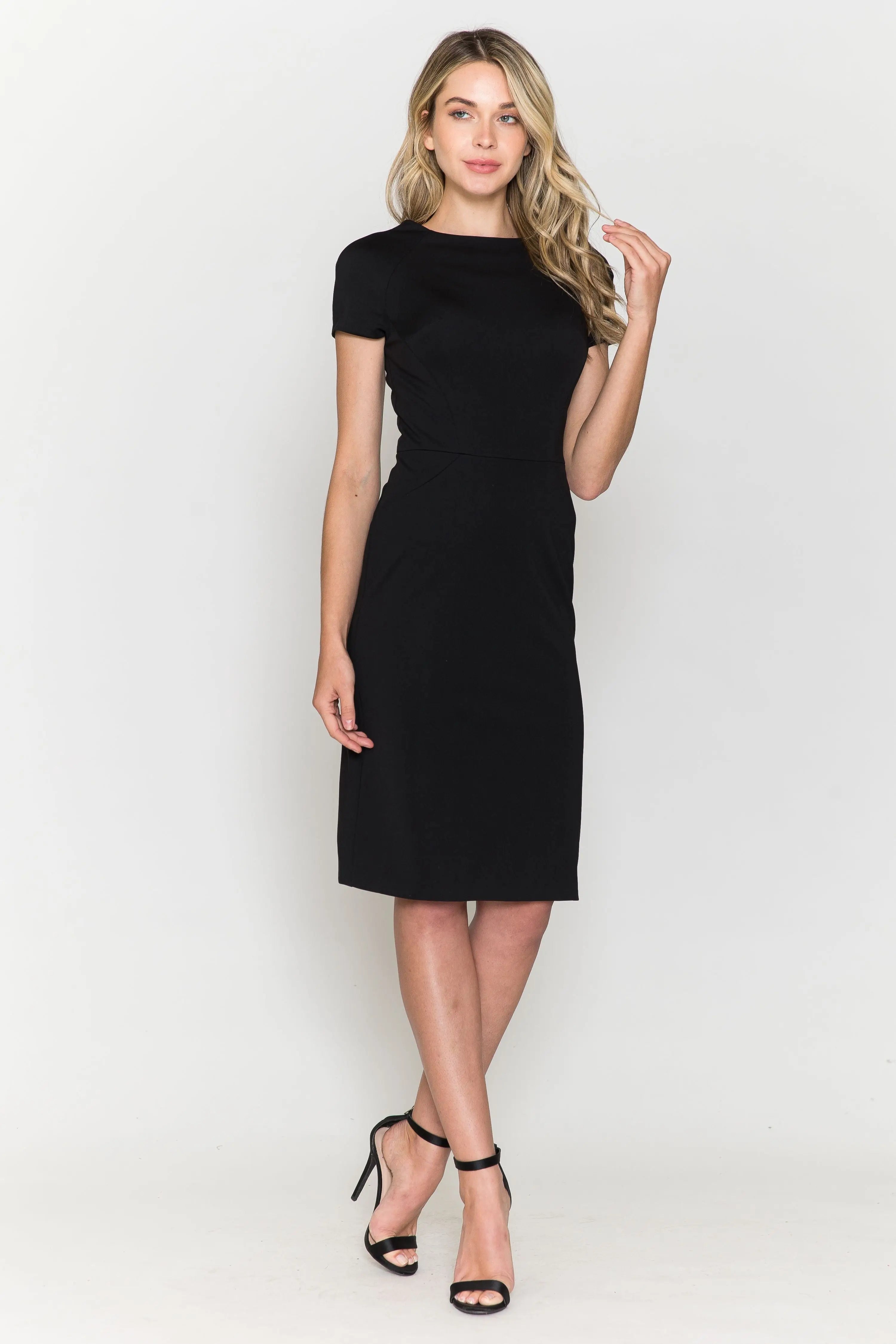 Elegant Sheath Boat Neck Short Sleeve Classic Navy Blue Knee-Length Homecoming Dress
