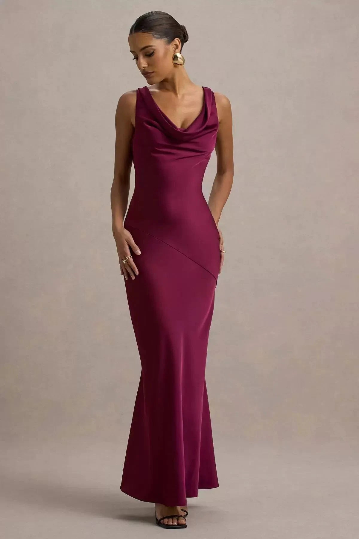 Elegant Sheath Cowl Neck Sleeveless Draped Backless Burgundy Maxi Prom Gown