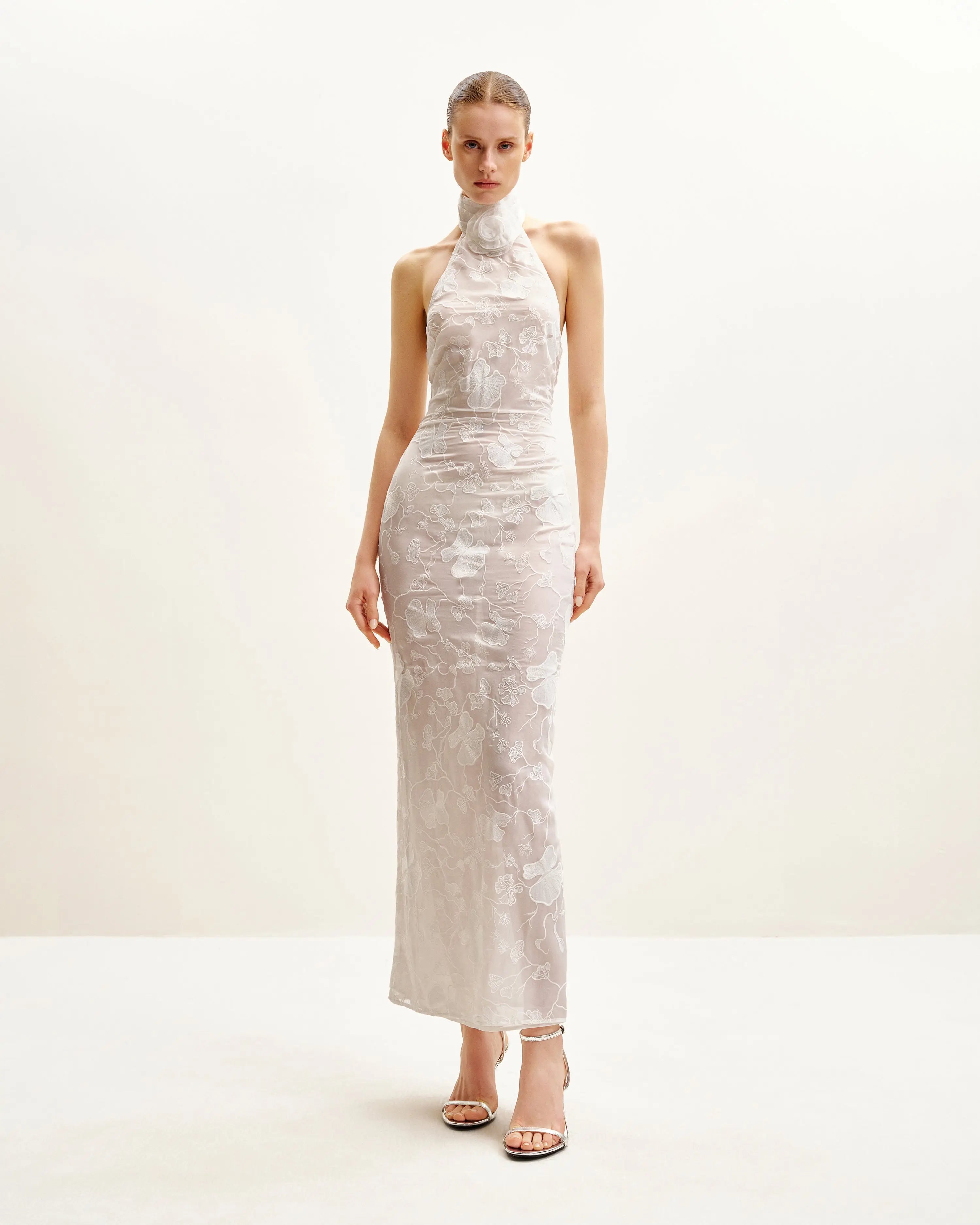 Elegant Sheath Halter Sleeveless Floral Applique White Floor-Length Prom Dress Women's Gown