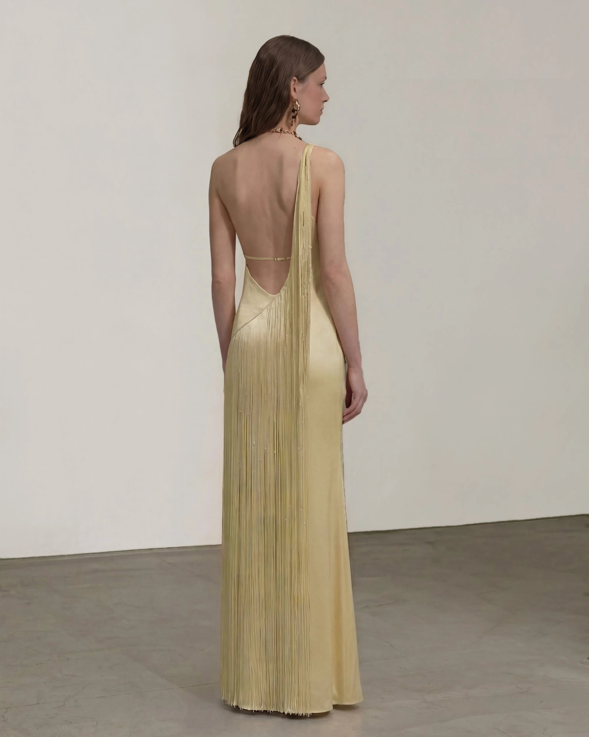 Elegant Sheath One-Shoulder Sleeveless Fringe Detail Backless Champagne Floor-Length Women's Prom Gown