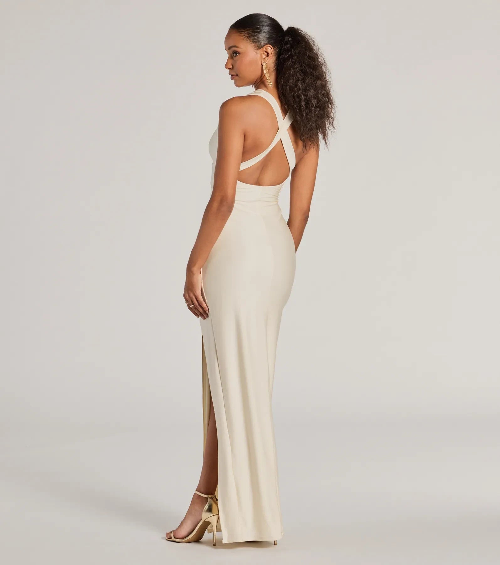Elegant Sheath Plunging V-Neck Sleeveless Ruched Slit Ivory Long Prom Dress
