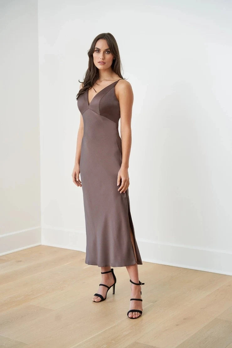Elegant Sheath V-Neck Sleeveless Strappy Slip Mocha Midi Prom Dress Women's