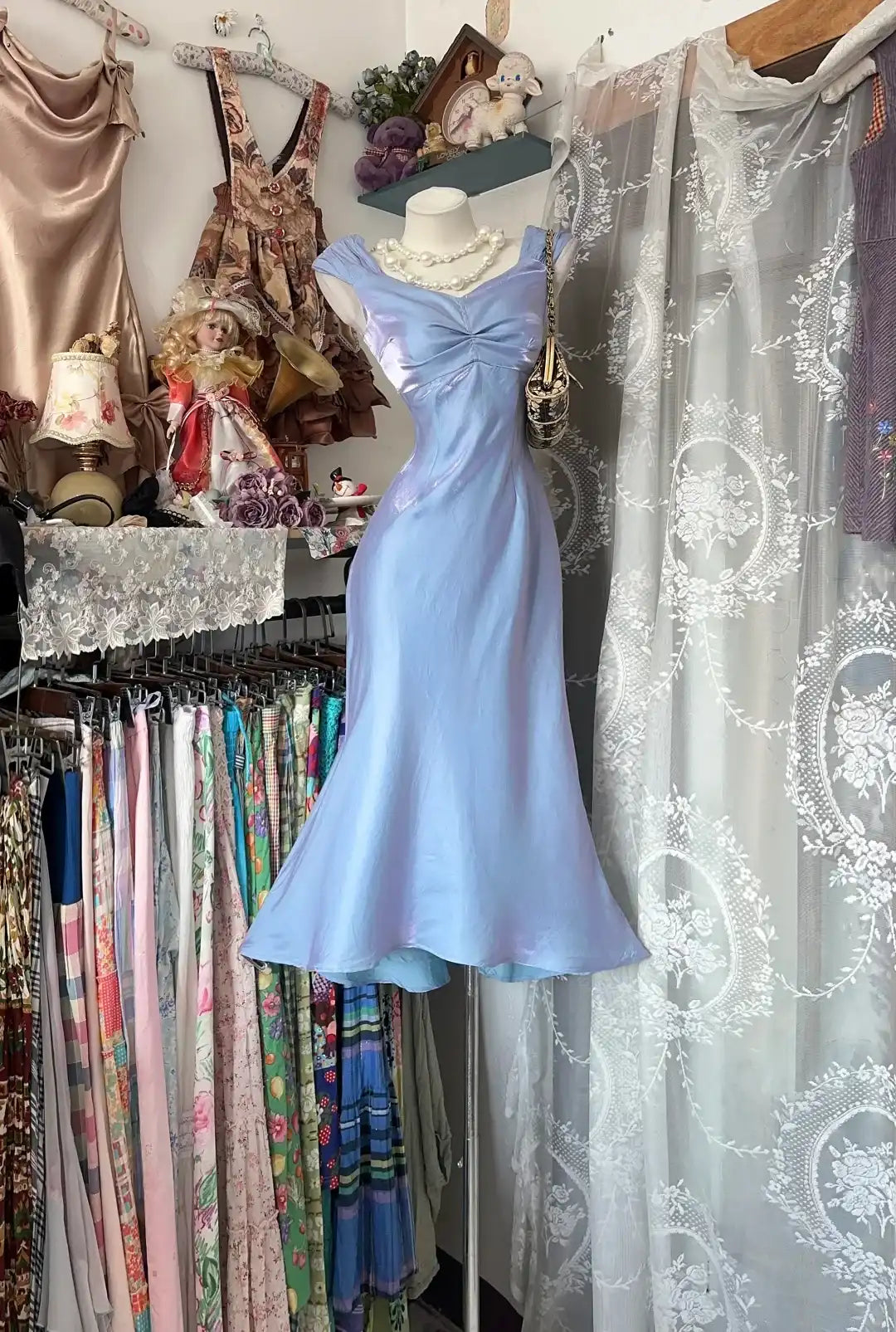 Elegant Trumpet Sweetheart Cap Sleeve Ruched Iridescent Blue Midi Women's Homecoming Gown