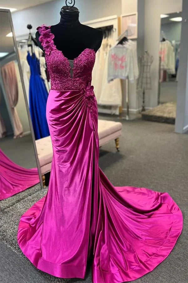 Side view of the red mermaid one-shoulder prom gown, highlighting the floral lace details.