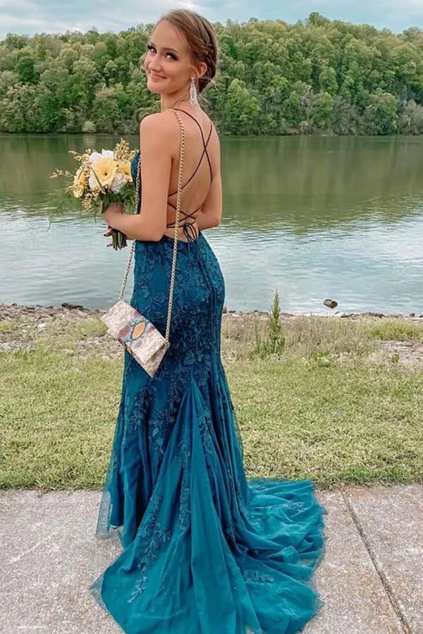 Glamorous Spaghetti Strap Crisscross Back Lace Appliqué Mermaid Maxi Prom Dress with Train