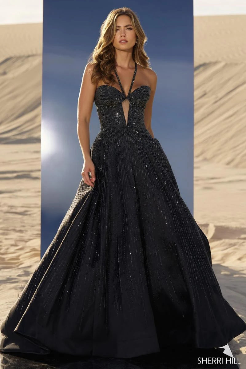 Glamorous A-Line Halter Sweetheart Sleeveless Beaded Black Floor-Length Prom Gown