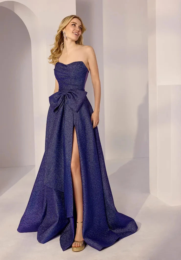 Glamorous A-Line Strapless Sleeveless Bow Slit Navy Long Prom Dresses Women