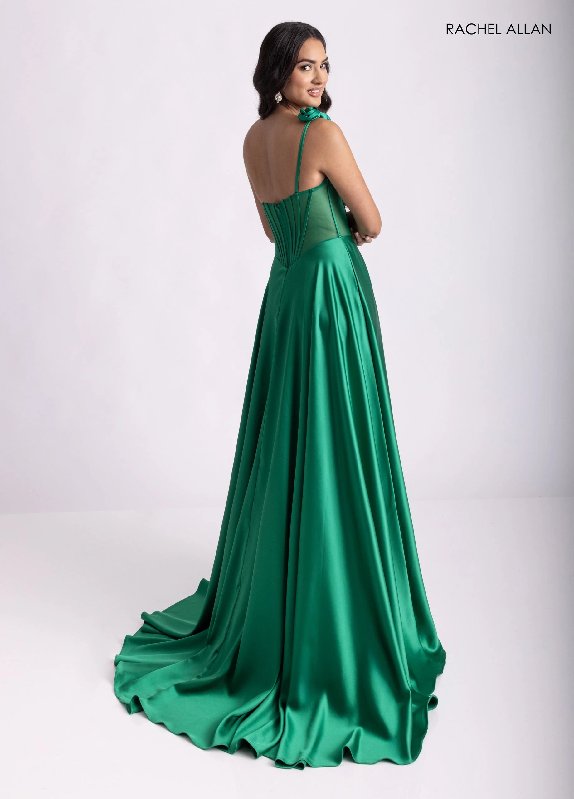 Glamorous A-Line Sweetheart One-Shoulder Sleeveless Pocketed Emerald Floor-Length Prom Dresses