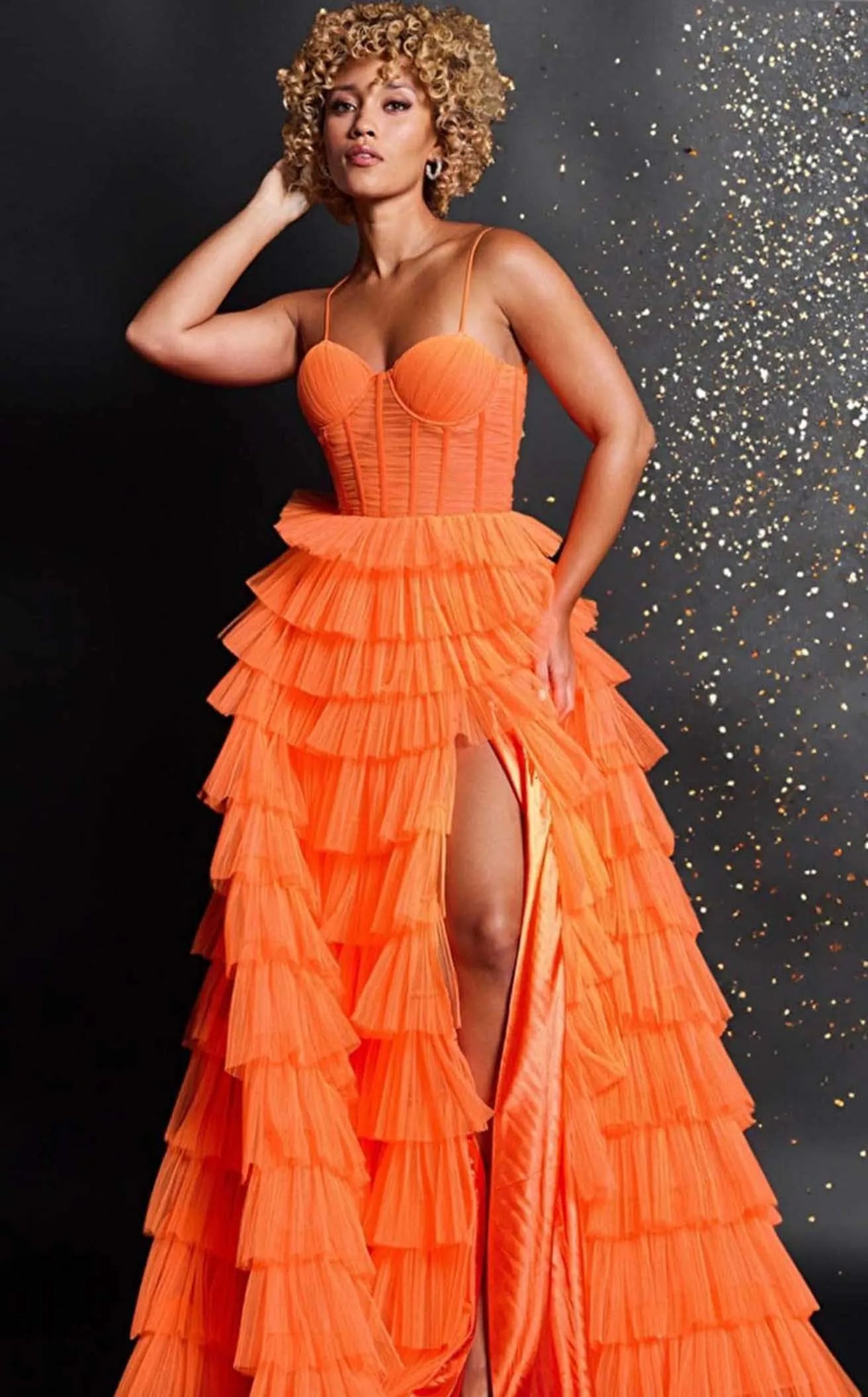 Glamorous A-Line Sweetheart Sleeveless Tiered Ruffle Orange Floor-Length Prom Dresses Women's Gown