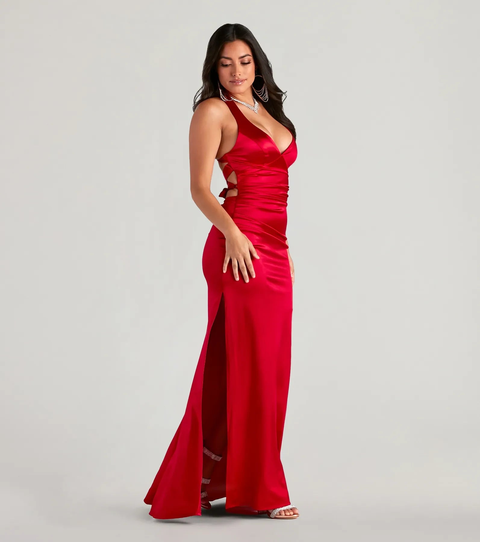 Glamorous Column Deep V-Neck Sleeveless Ruched Lace-Up Red Floor-Length Prom Dress