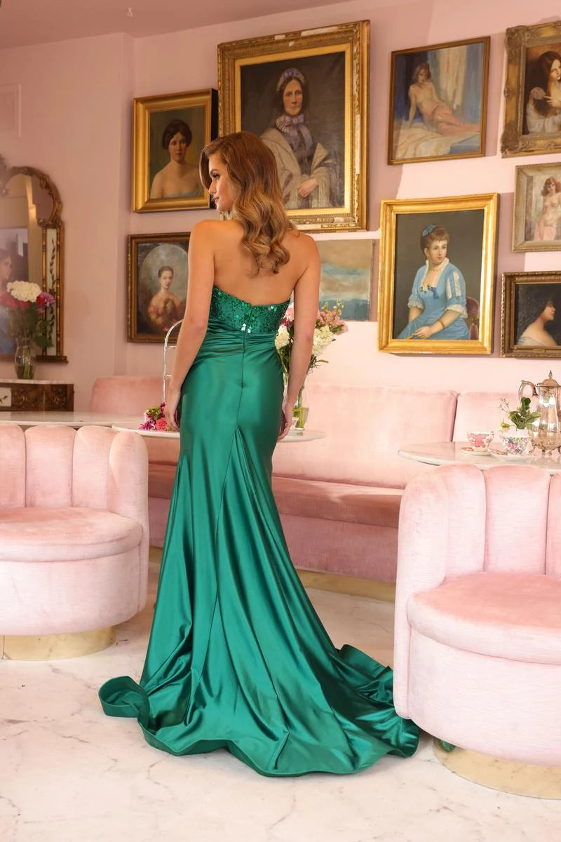 Glamorous Mermaid Halter Sleeveless Sequin Slit Emerald Green Floor-Length Prom Gown