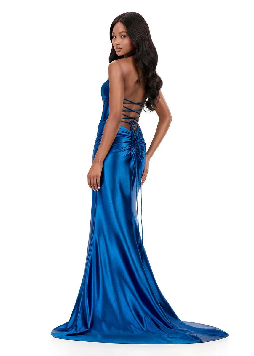 Glamorous Mermaid Halter V-Neck Sleeveless Ruched Royal Blue Floor-Length Prom Dress