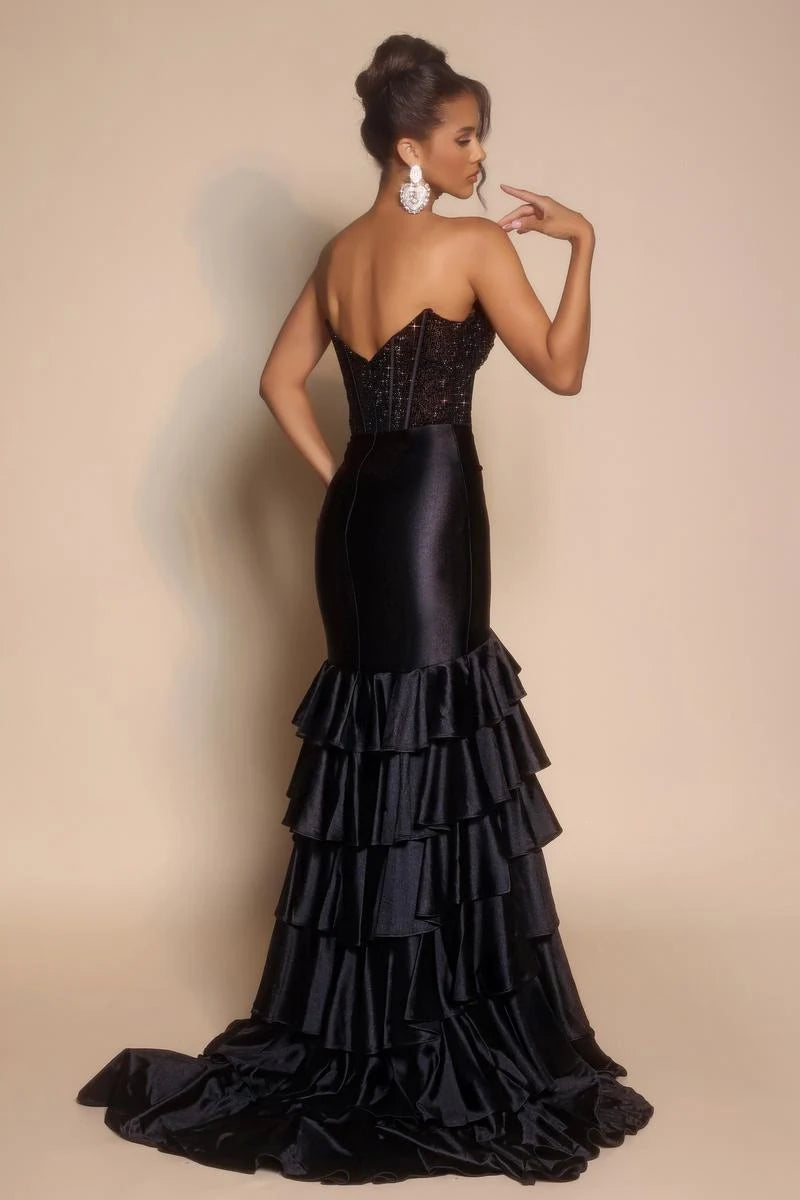 Glamorous Mermaid Sweetheart Sleeveless Beaded High Slit Black Prom Gown