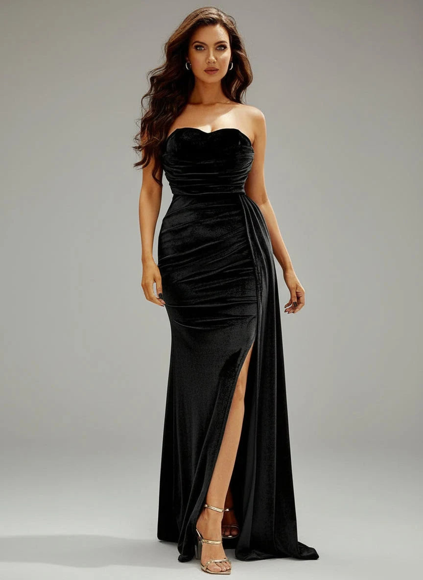 Glamorous Mermaid Sweetheart Sleeveless Ruched Slit Black Floor-Length Prom Gown