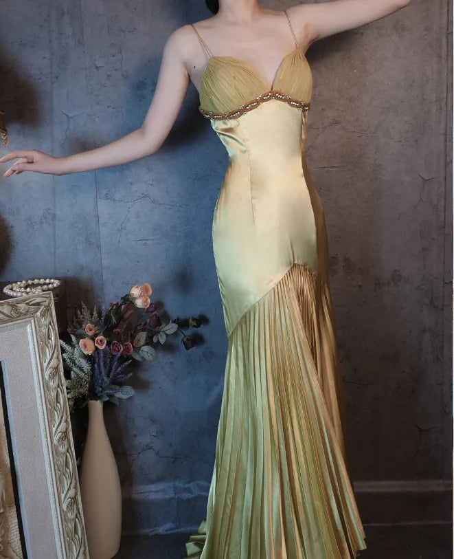 Golden Yellow Spaghetti Strap V-Neck Pleated Mermaid Floor Length Prom Dress