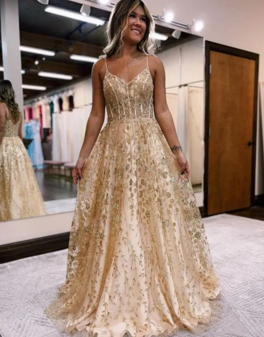 A-Line Spaghetti Straps Prom Dress With Appliques