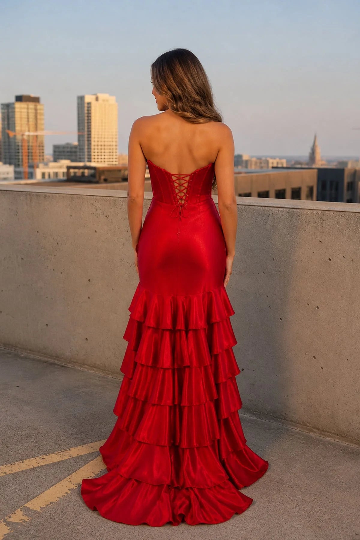 Gorgeous Mermaid Sweetheart Strapless Tiered Red Maxi Prom Dresses Women Gown