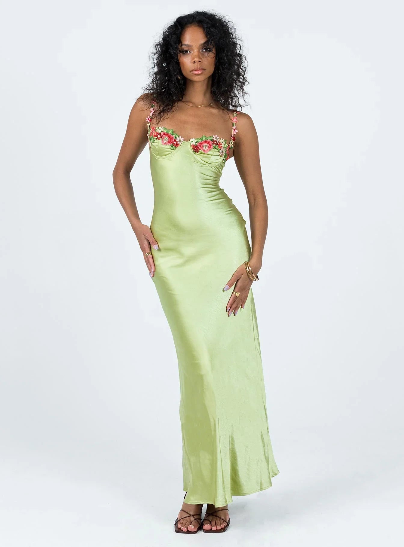 Green Spaghetti Strap Prom Dress with Floral Embroidery and Satin Fabric for Formal Events and Prom Nights