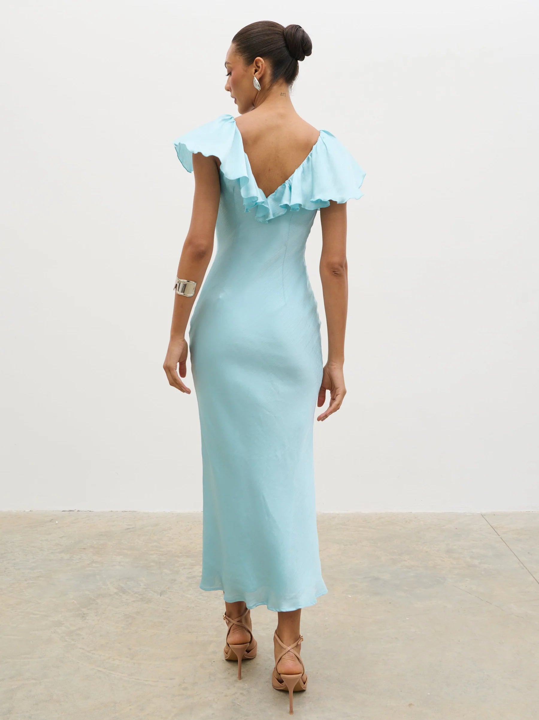 Light Blue Satin Midi Prom Dress with Ruffled V Neckline and Fitted Silhouette for Formal Events and Bridal Occasions