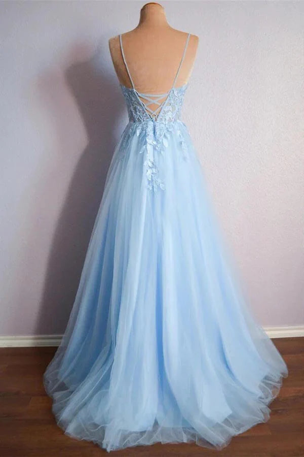 A-line Tulle V-neck Spaghetti Straps Lace Appliques Prom Dress