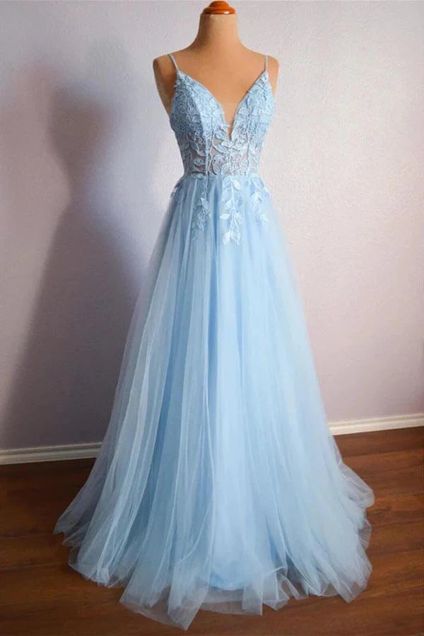 A-line Tulle V-neck Spaghetti Straps Lace Appliques Prom Dress