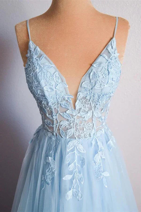 A-line Tulle V-neck Spaghetti Straps Lace Appliques Prom Dress