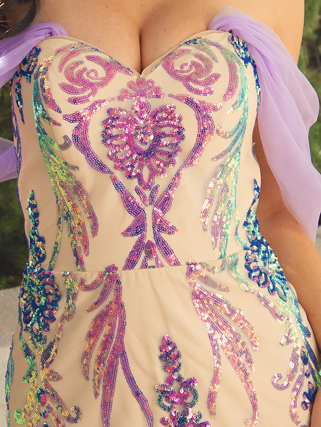 Full length view of the mermaid trumpet dress, ideal for wedding parties.
