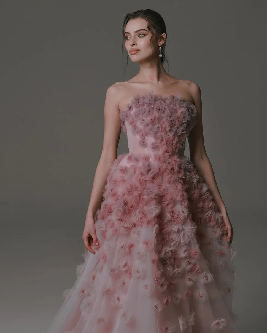 Luxury Dusty Pink 3D Flower Applique Strapless Tulle High-Low Maxi Prom Dresses