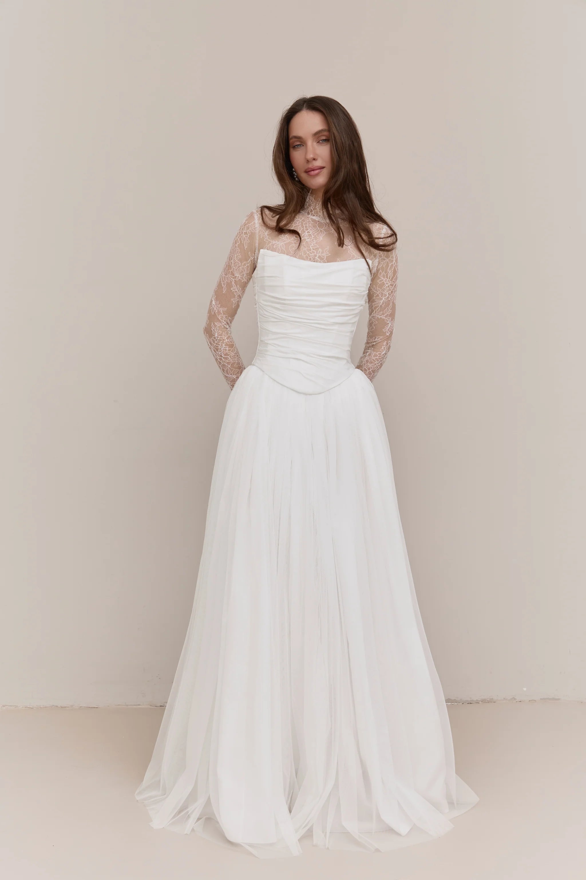 LuxuryIvoryWhiteLaceHighNeckLongSleeveRuchedBodiceLace-UpBackA-LinePromDresses