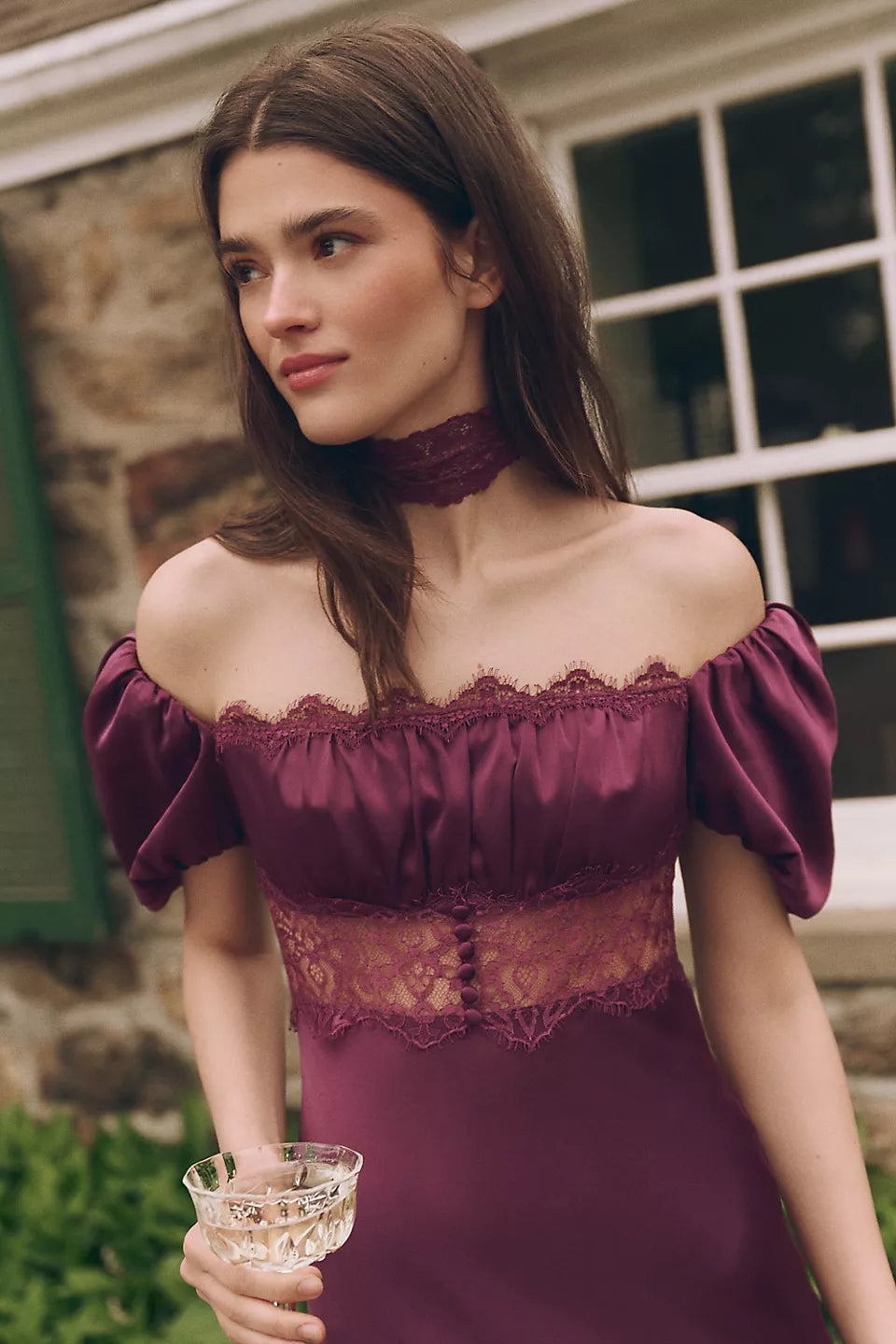 Luxury Plum Prom Dresses with Satin Fabric Puff Sleeve and Lace Cutout Detail
