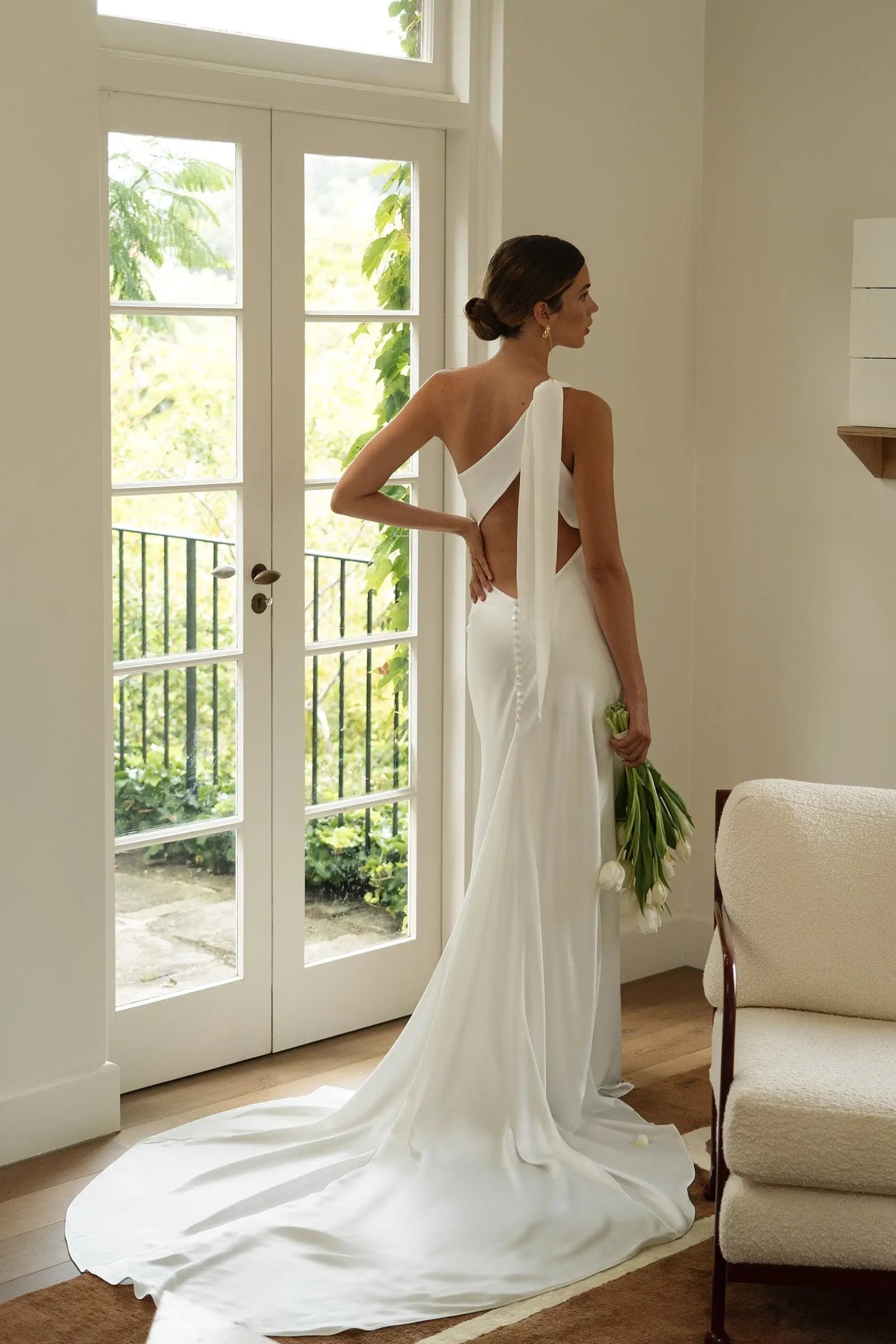 Modern Sheath One-Shoulder Sleeveless Draped Slit Ivory Floor-Length Wedding Dresses Brides Gown