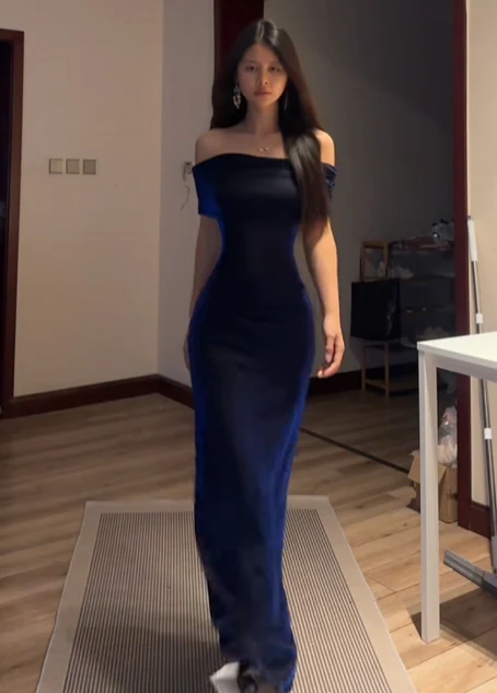 Navy Blue Off-the-Shoulder Mermaid Prom Dress Velvet Formal Prom Dress