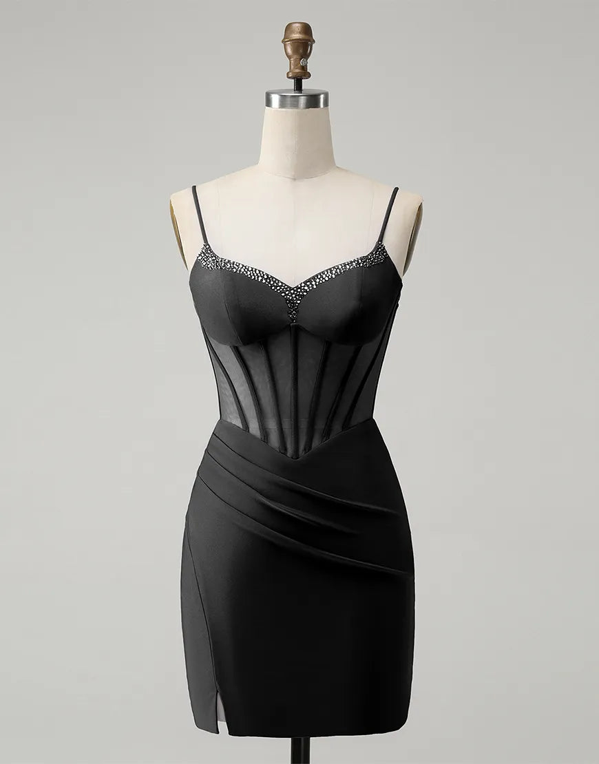 Enges Homecoming-Kleid mit glitzerndem Perlenkorsett