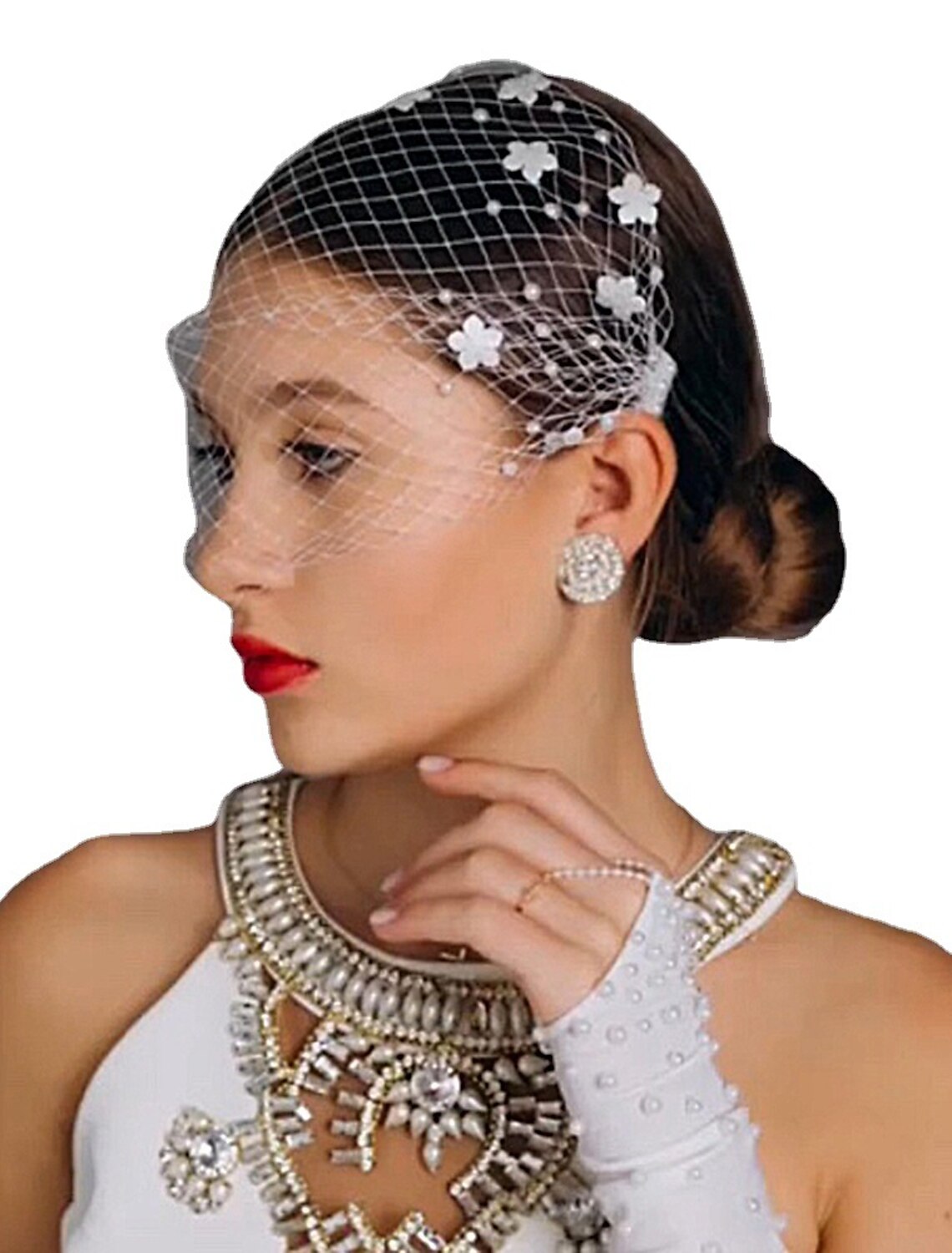 Chic birdcage style wedding veil with faux pearls.