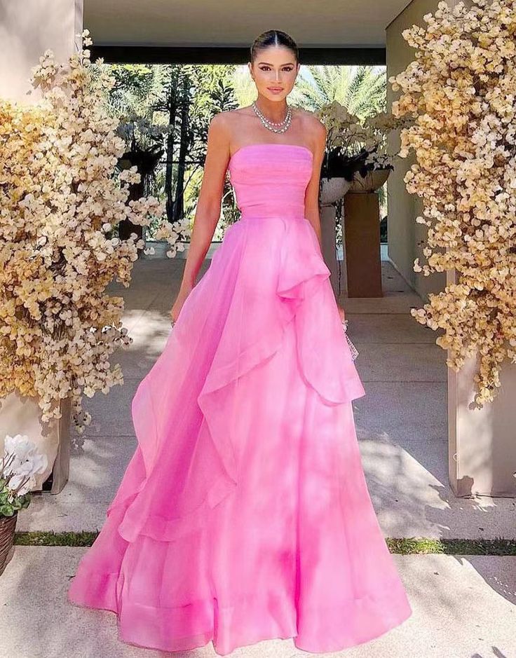 Pink Strapless Prom Dress with Layered Chiffon Skirt for Formal Events and Prom Nights