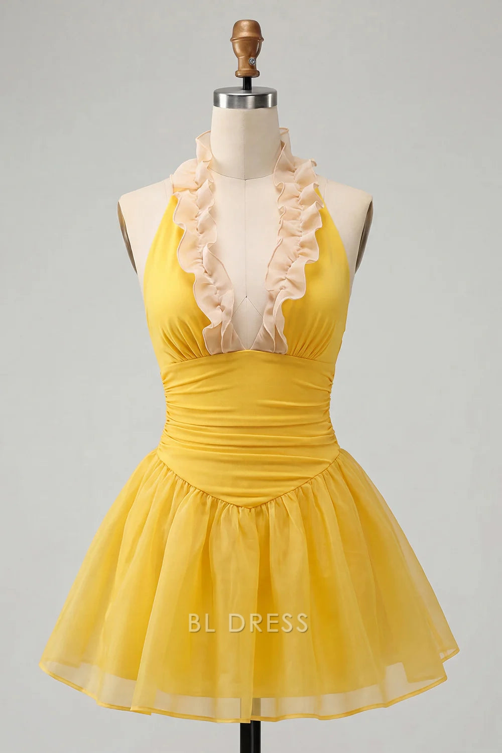 Playful A-Line Halter V-Neck Sleeveless Ruffled Yellow Short Homecoming Dress