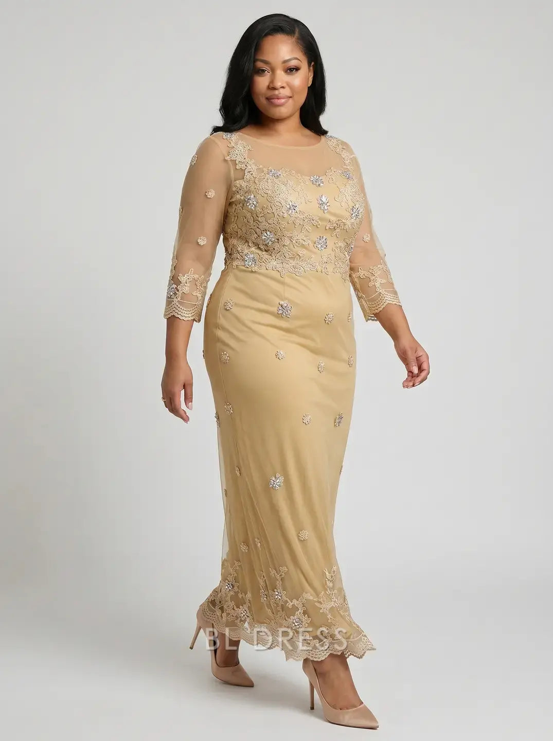 Plus Size Sheer Lace Embroidered 3/4 Sleeve Mermaid Maxi Evening Dress