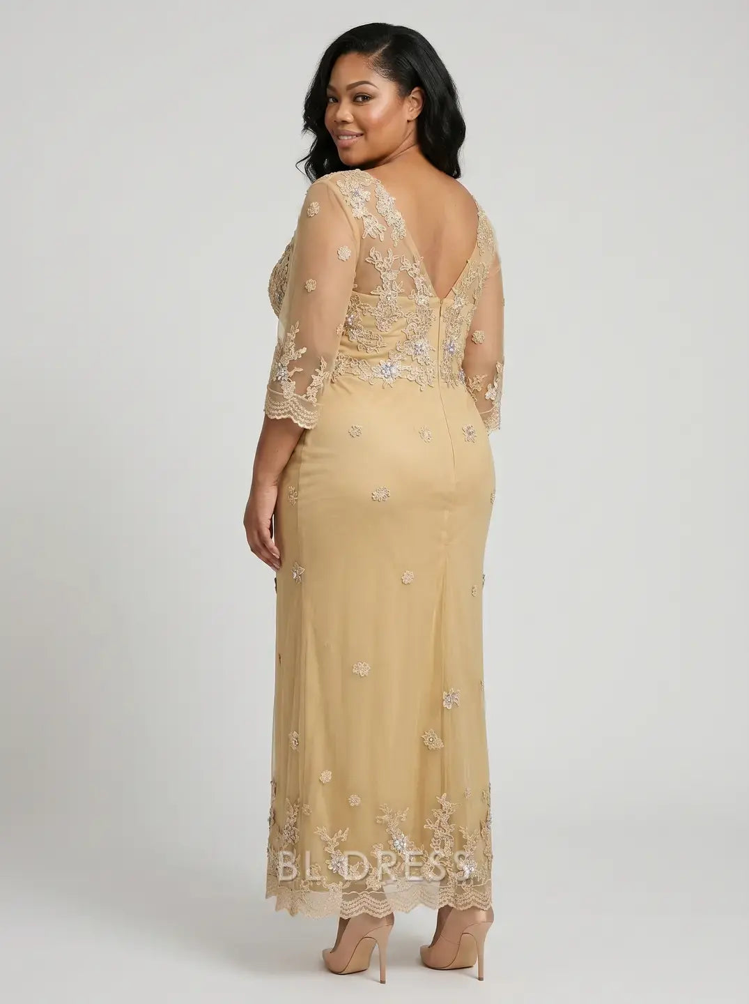 Plus Size Sheer Lace Embroidered 3/4 Sleeve Mermaid Maxi Evening Dress