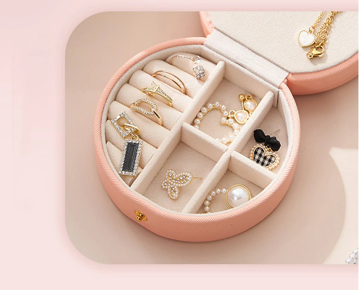 Closed portable mini travel jewelry case.