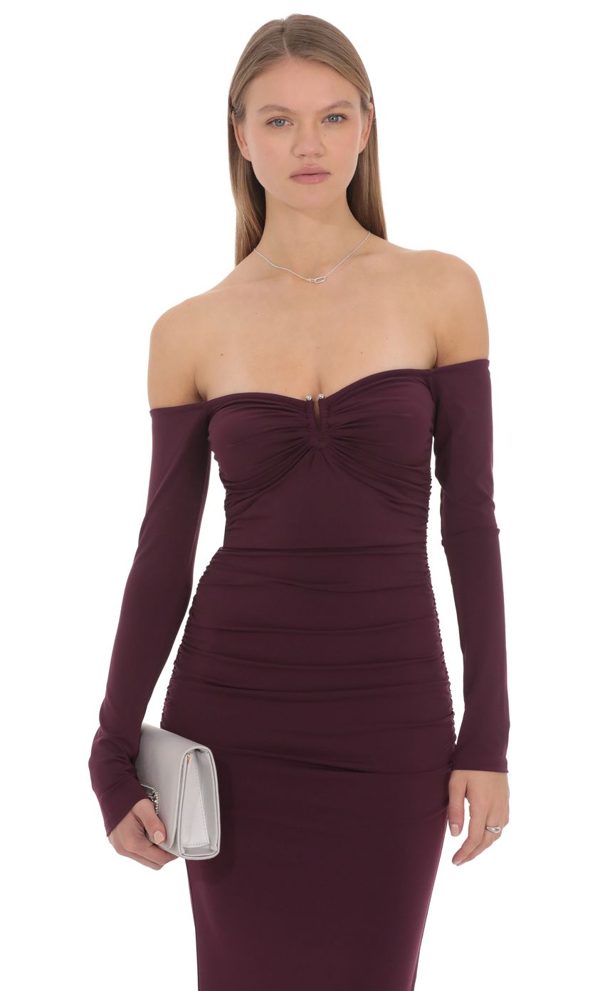 Prom Dress Burgundy Off Shoulder Long Sleeve Maxi Dress With Ruched Bodice Formal Evening Party Gown